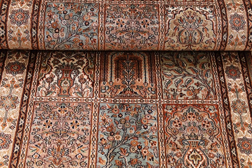 Kahmir Silk Carpet 241x82