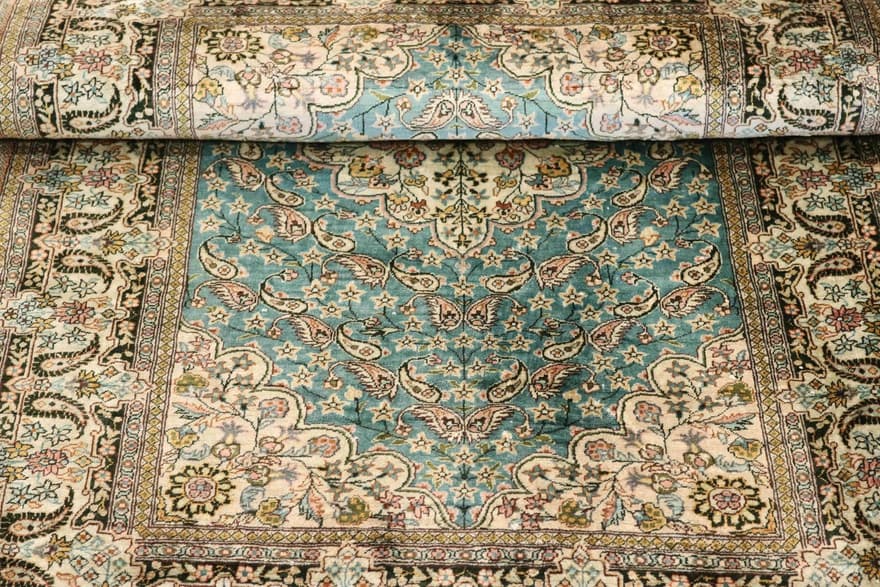 Hereke Seide 117x77
