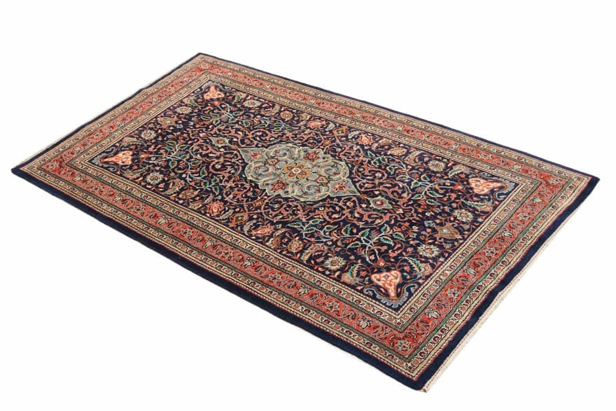Handwoven Sarough Persian Rug 222x134 cm