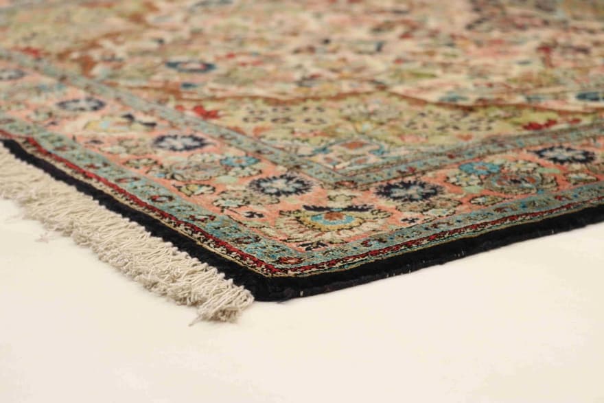 Ghom Silk Carpet 170x108
