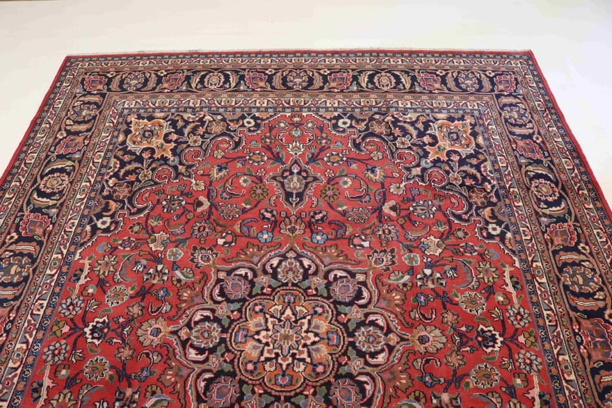 Mashhad Teppich 366x291
