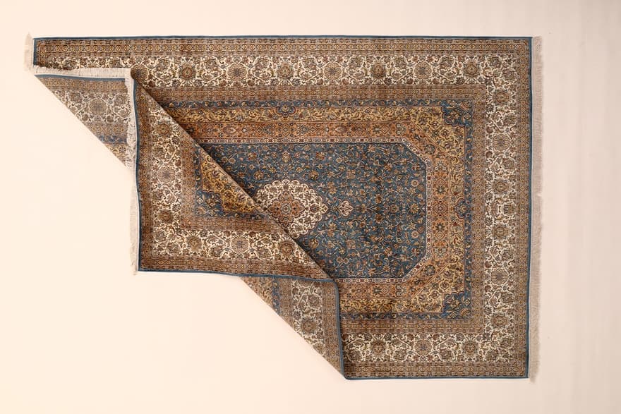 Kashmir Silk Carpet 310x215