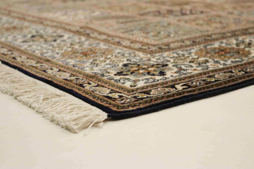 KASHMIR SEIDE 307x252