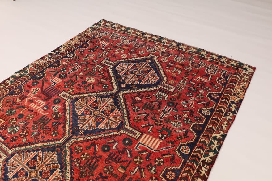 SHIRAZ 235x170