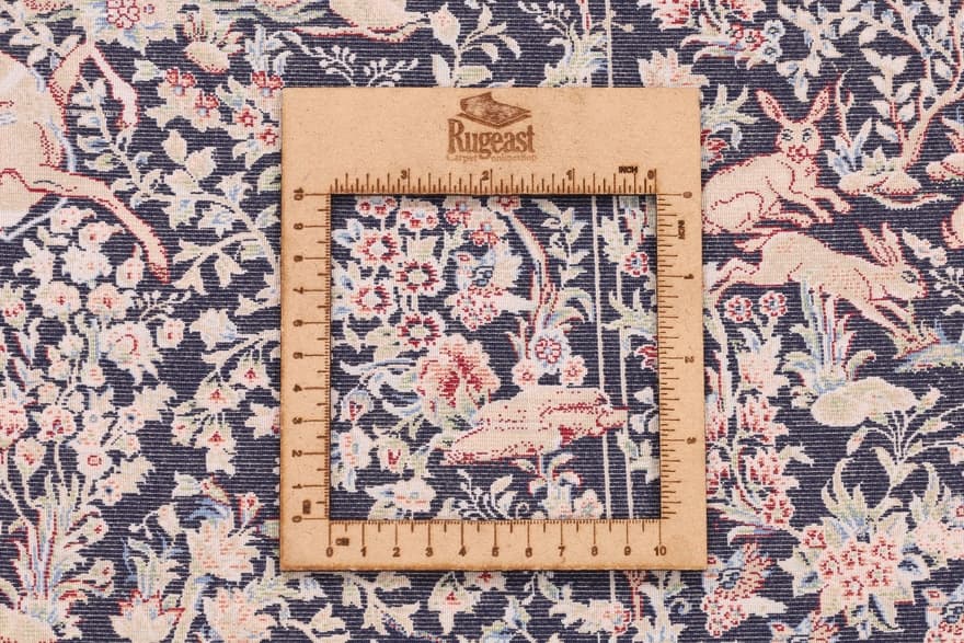 Qom Huntingground Carpet 90x60