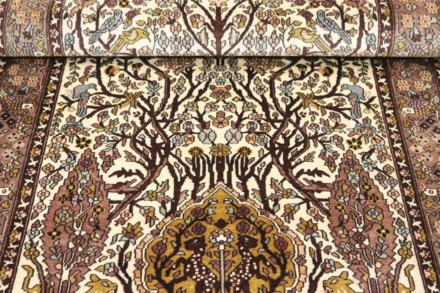 Kashmir Silk Carpet 153x90