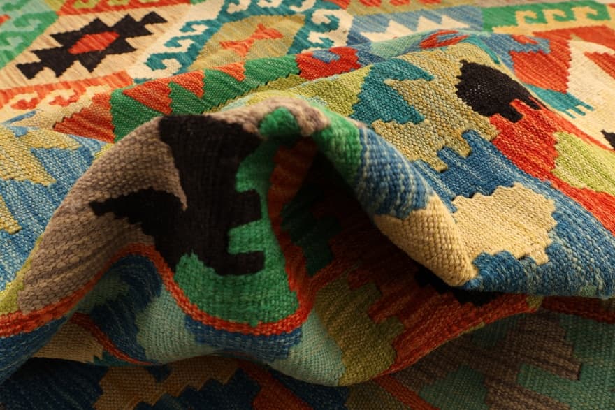 Kilim Carpet 300x203 - Image 5
