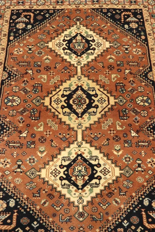 SHIRAZ Carpet 137x97