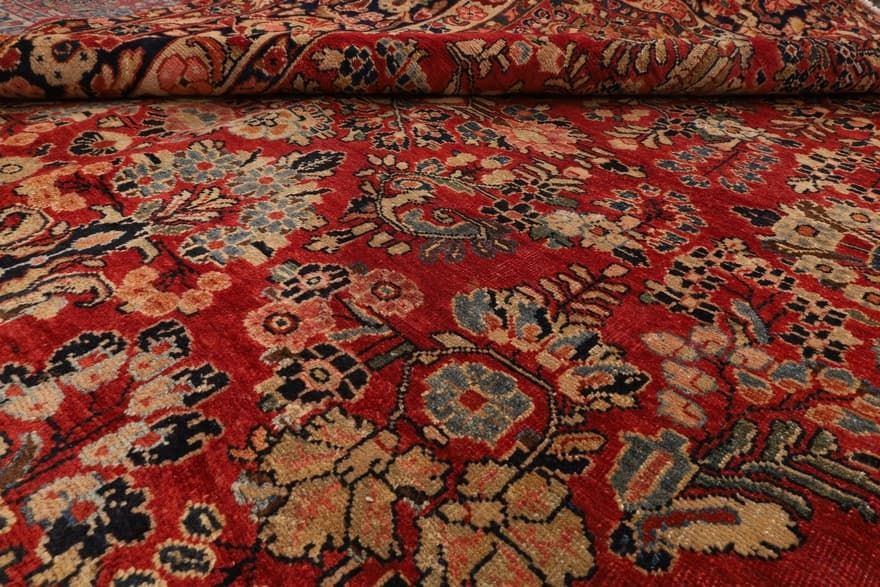 Sarough Antique Carpet 360x273
