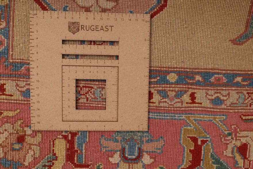 Heriz Carpet  225x160 - Image 6