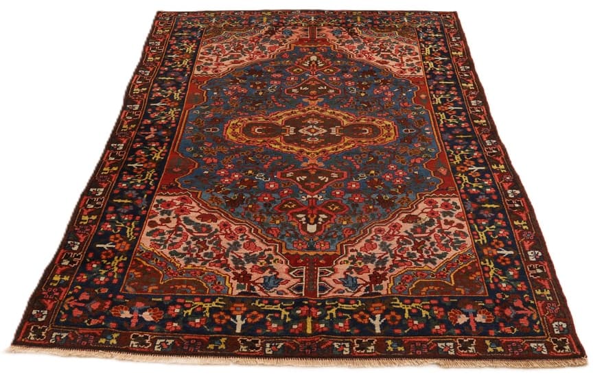 Antique Bakhtiar  Carpet  197x142 - Image 3