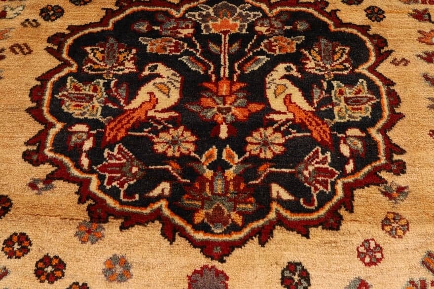 Ghashgahi Carpet  180x111 - Image 4
