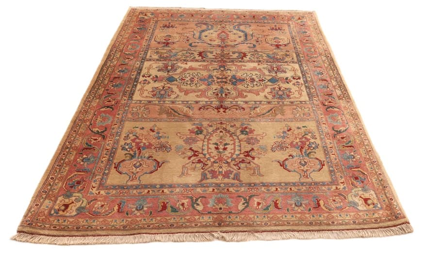 Heriz Carpet  225x160 - Image 3