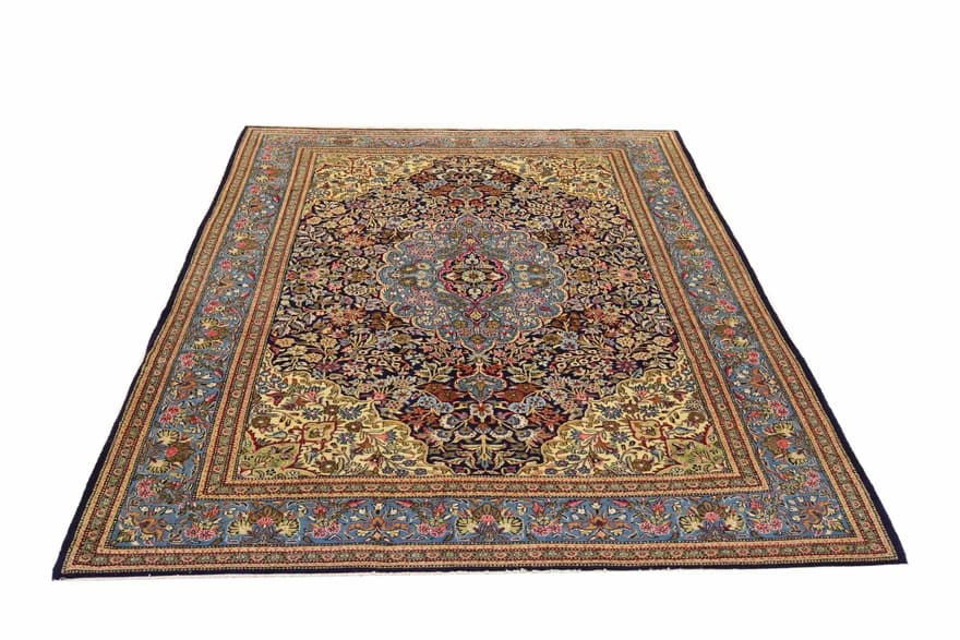 Ghom 338x230