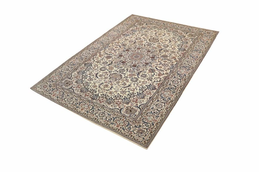 Nain 9 La Carpet 302x207