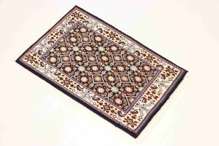 MOUD 59x38