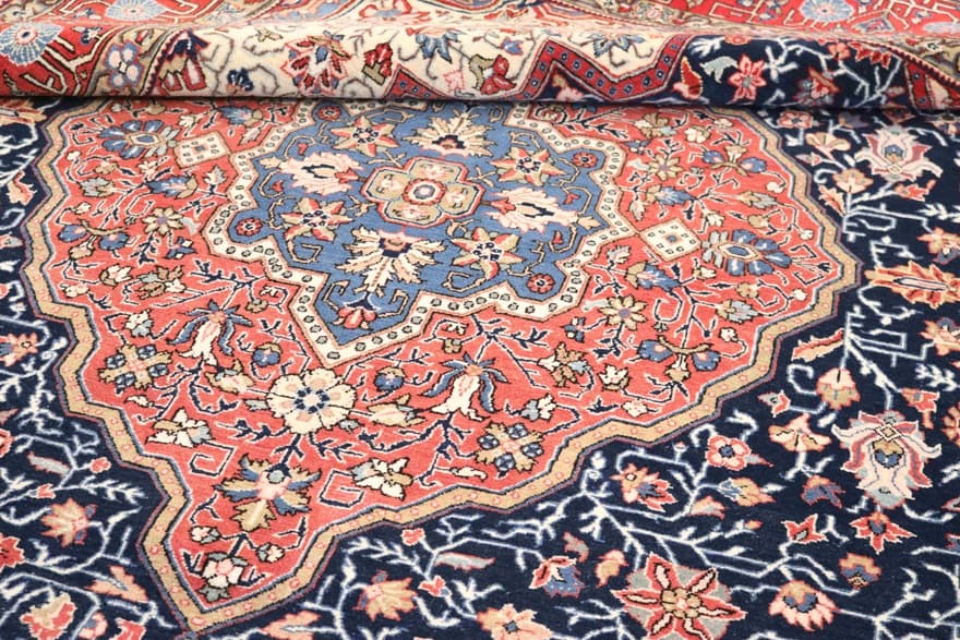 Ghom 345x218 - Image 6