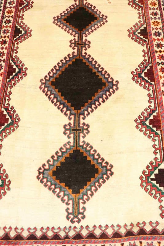 Shiraz Carpet 212x133