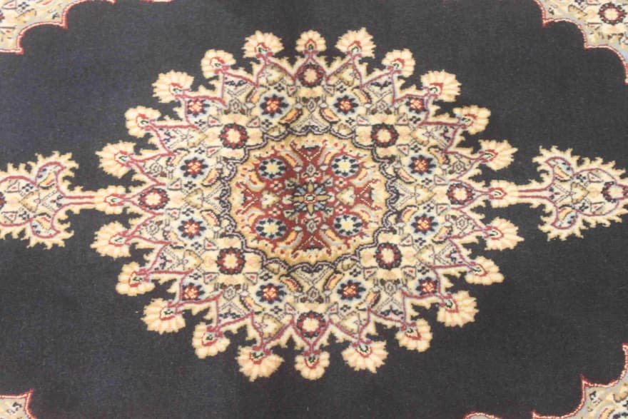 Moud Teppich 157x99