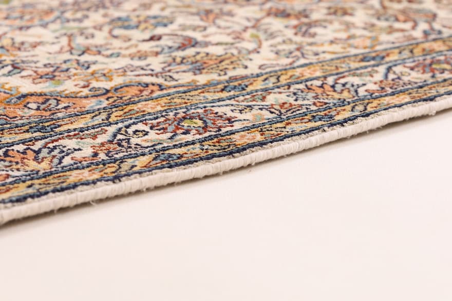 Kahmir Silk Carpet 107x62