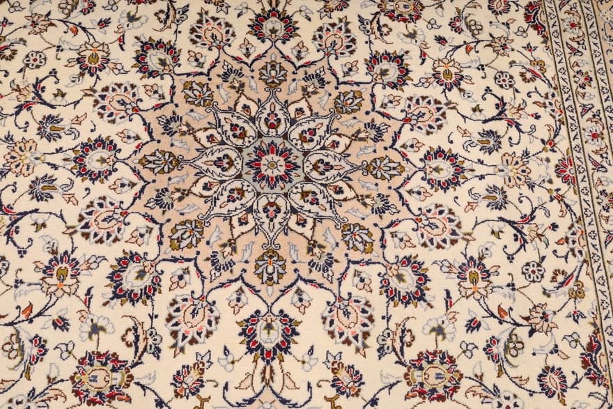 Kashan Carpet  360x250 - Image 4