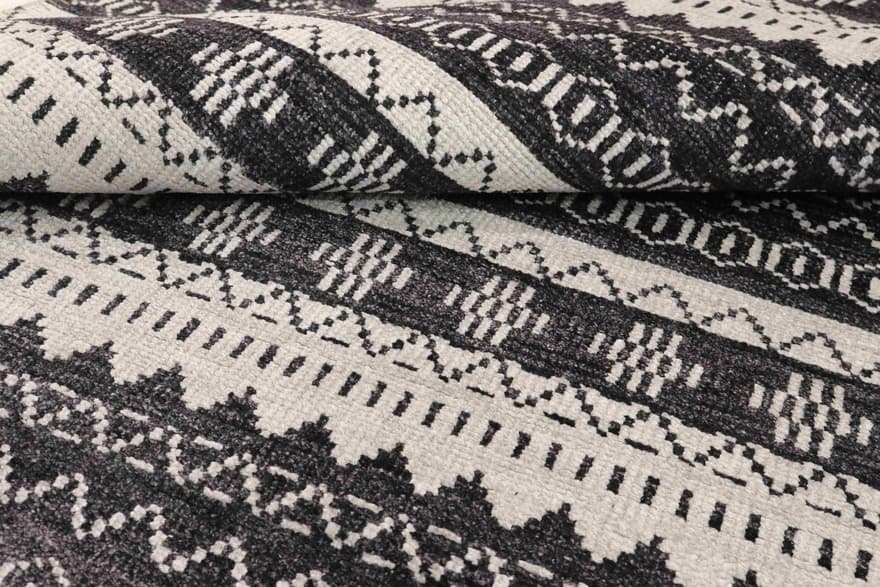 MODERN-IKAT Teppich 245x163