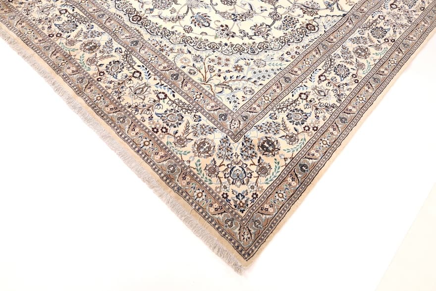 Nain9La  Teppich 415x288