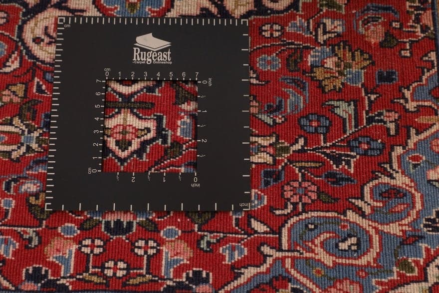Sarouk Carpet  73x75 - Image 6