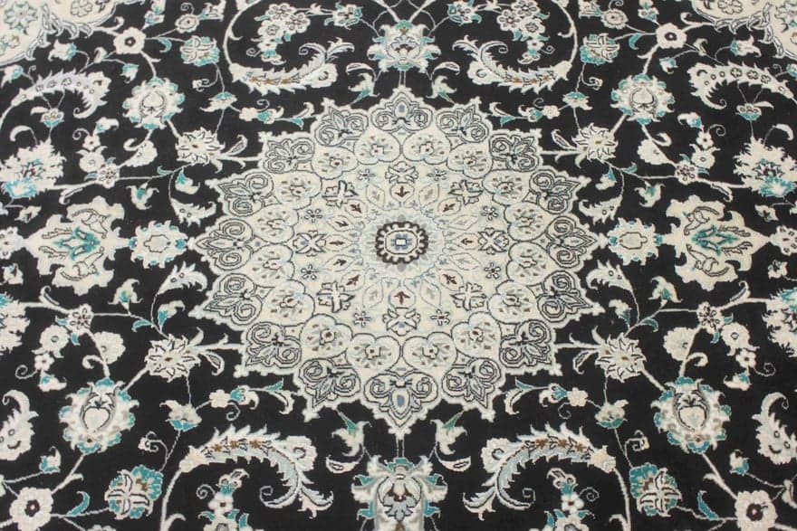 Nain 9 La 297x215 - Image 2