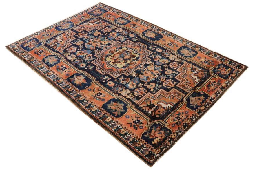 Bakhtiar Antique Persian Rug 250x174 cm