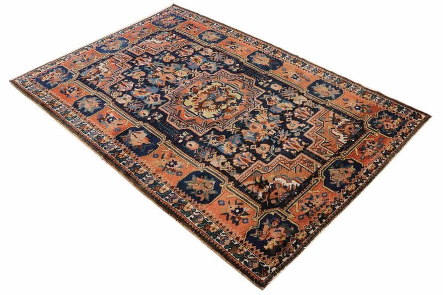 Bakhtiar Carpet 250x174