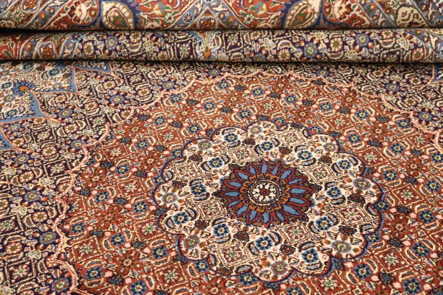 Moud Teppich 403x296