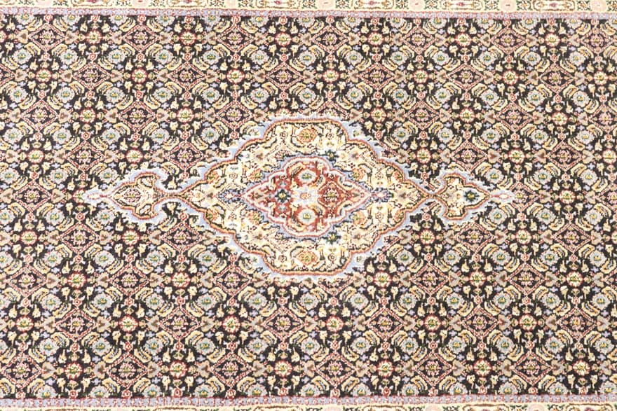 Moud 148x94