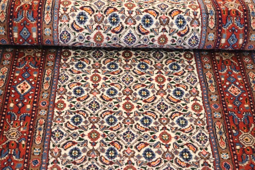 Moud Carpet 300x83