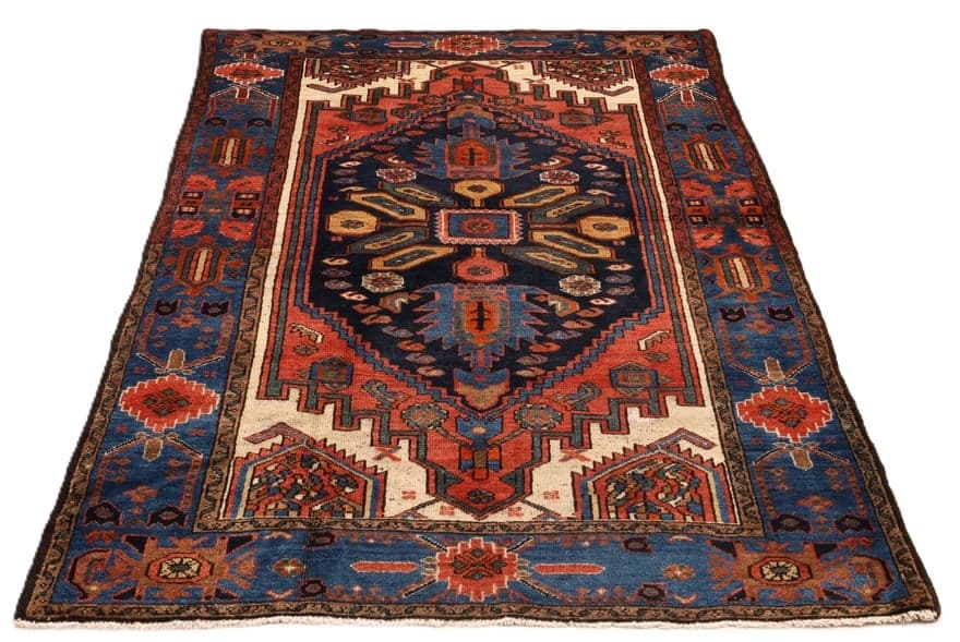 Antique Zanjan Carpet 206x129 - Image 4