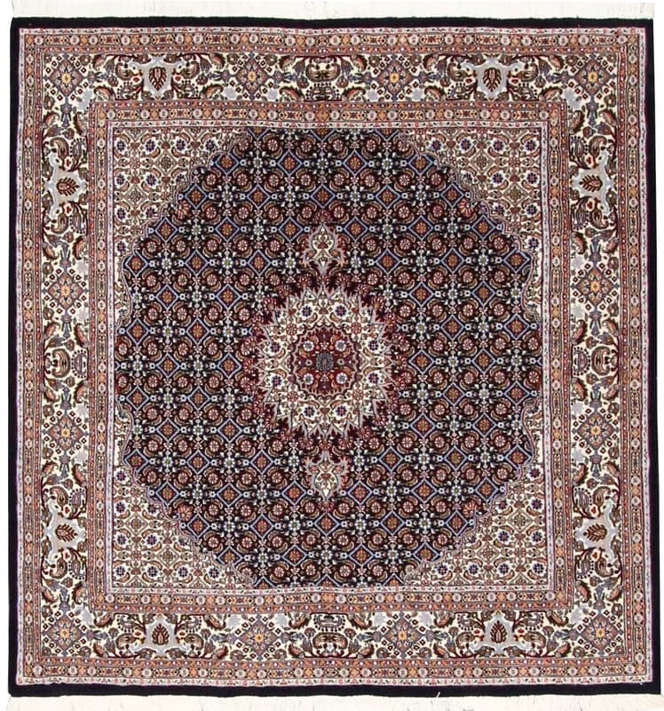 Moud Teppich 154x149