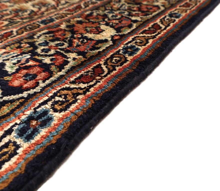 Kashmir Silk Carpet 122x83 - Image 6