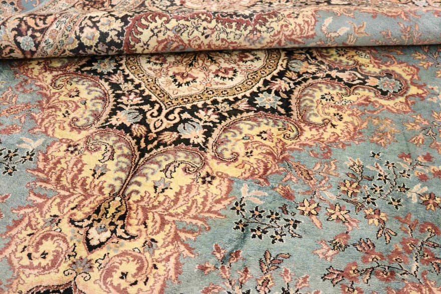 Kashmir seide 336x210 - Image 6