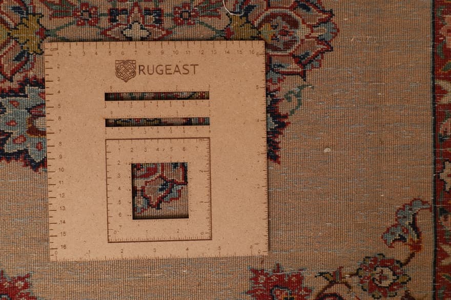 Vintage Isfehan Carpet 84x64 - Image 6