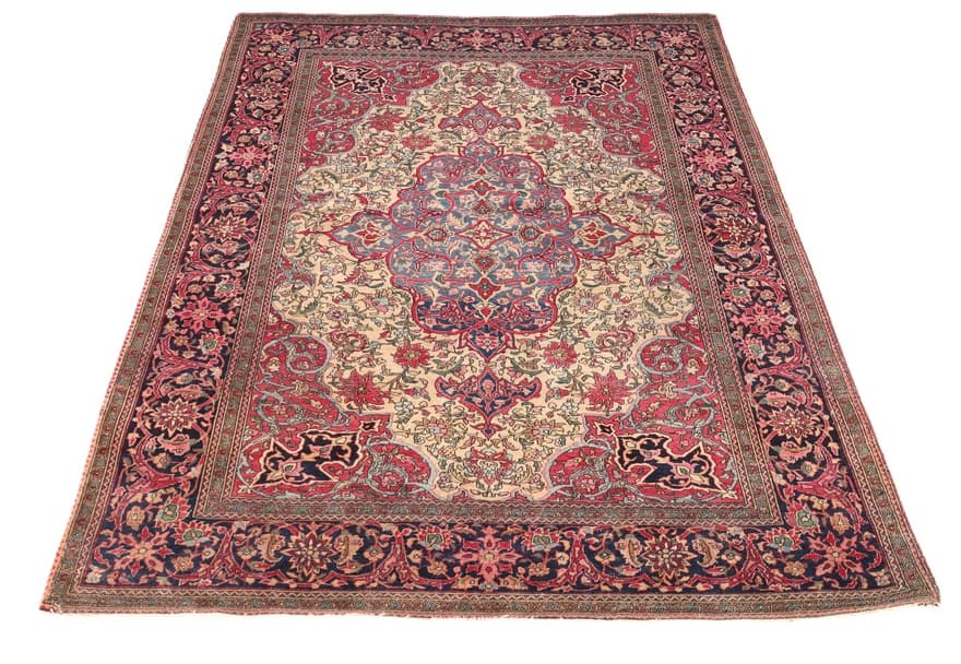 Antique Isfahan Carpet 203x142