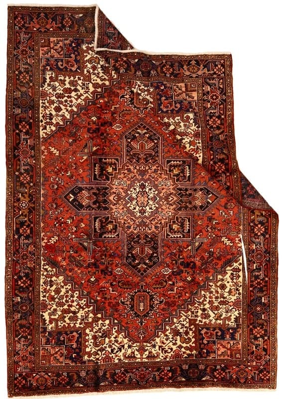 Heriz Carpet  336x245 - Image 3