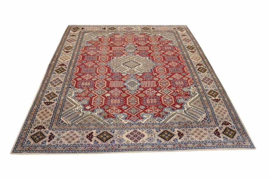 Nain 9 La Teppich  342x257