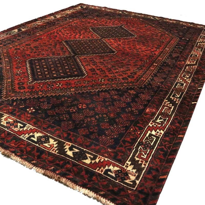 Shiraz 285x205