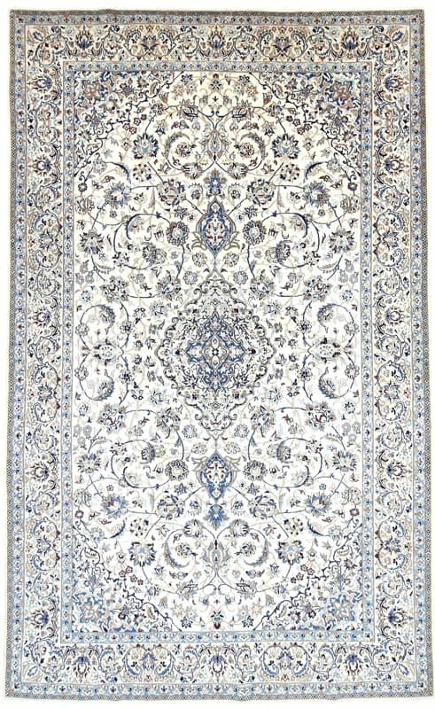 NAIN 9 La carpet 326x200