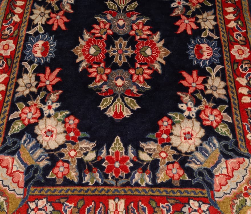 Sarouk Carpet  73x62 - Image 5