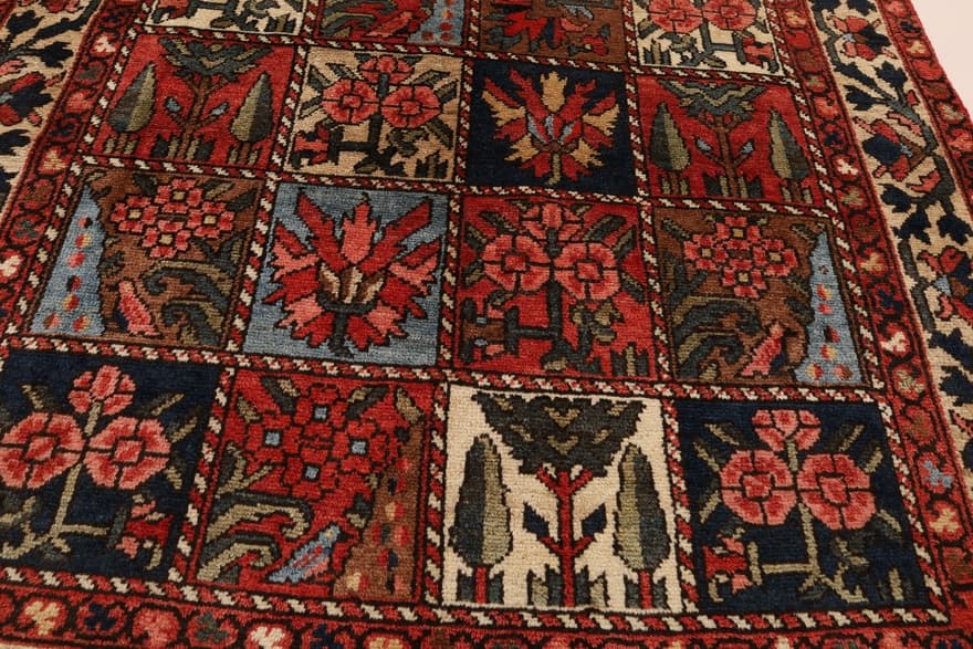 Bakhtiar Antike Teppich 191x127