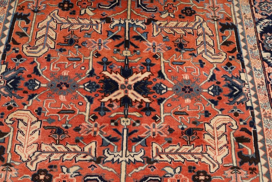 Heriz Carpet 190x145 - Image 4