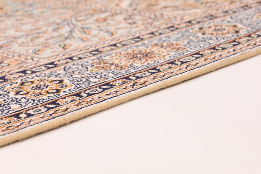 Kahmir Silk 153x92