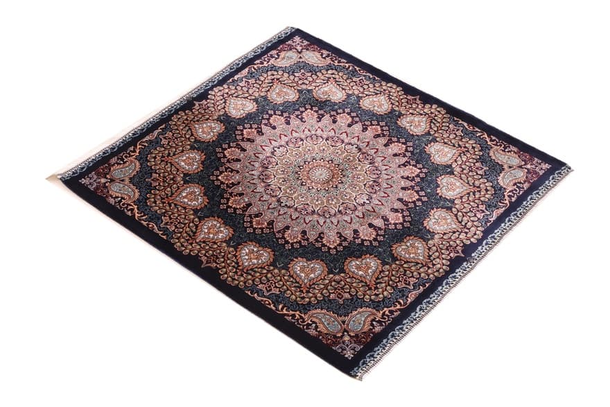 Qom Daisy Carpet 70x70