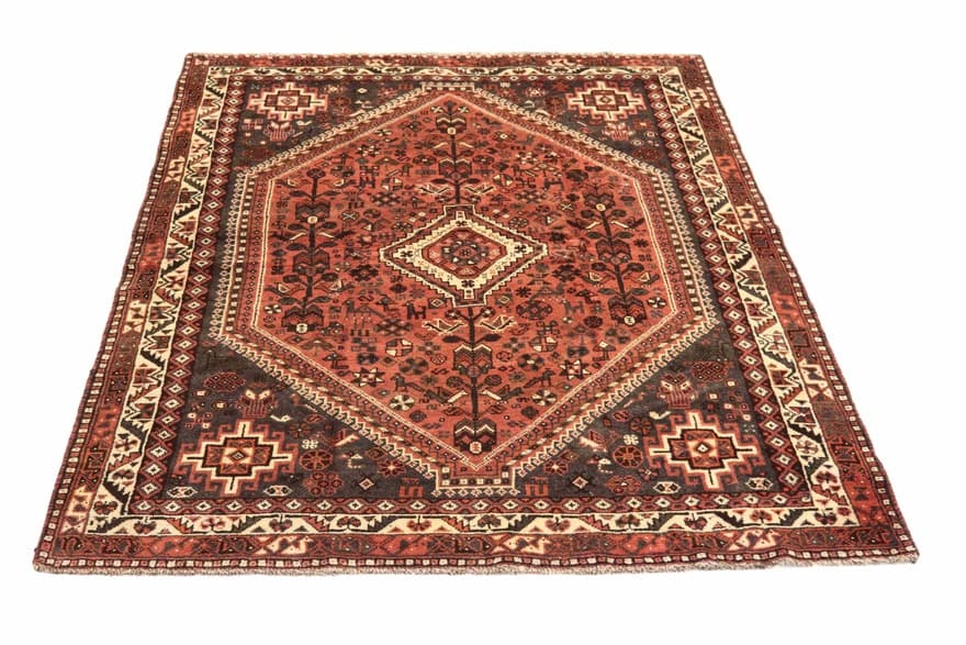 SHIRAZ 214x162